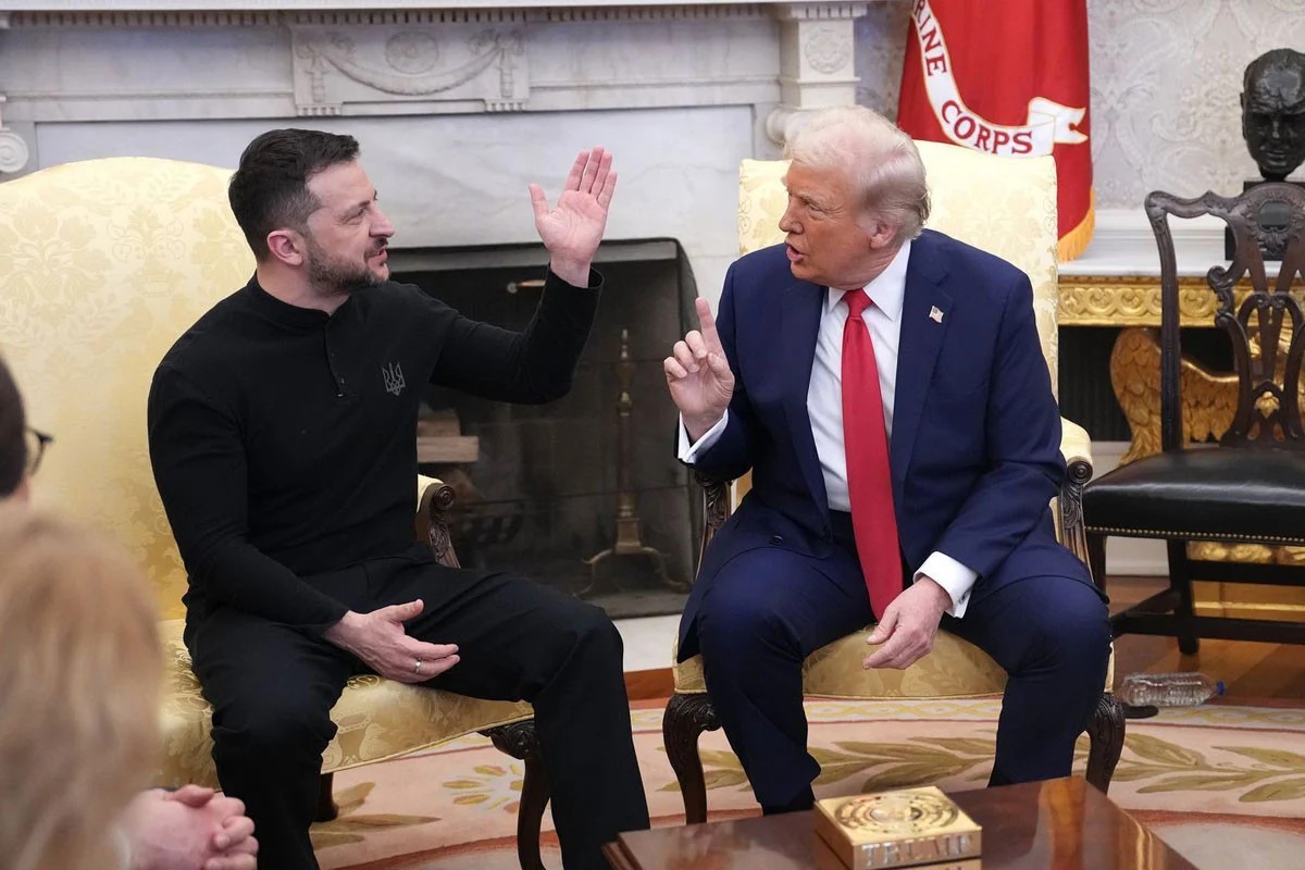 ইউক্রেনে সব ধরনের সামরিক সহায়তা স্থগিত করলেন ট্রাম্প